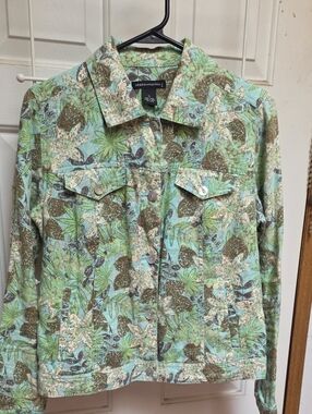 Statements Linen Floral Print Jean Jacket in Mint Green